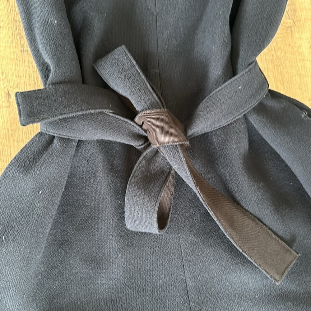 Victoria Beckham Navy Sleeveless Belted Romper - Picture 2 of 6